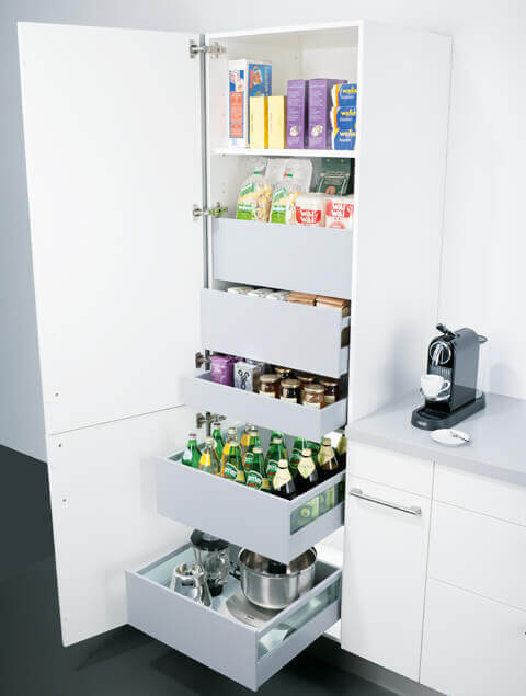 Küchenschrank mit ausziehbaren Schubladen
