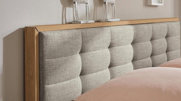 Bett von Musterring in Grau und Holzfarben