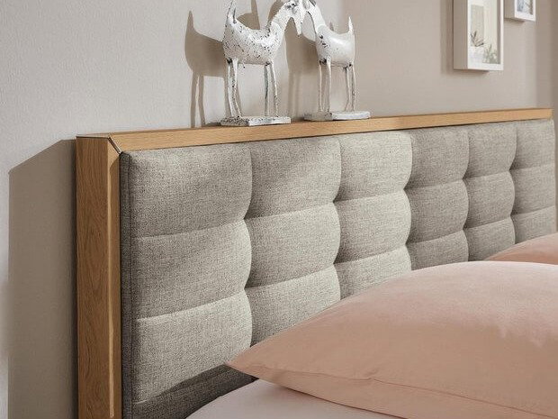 Bett von Musterring in Grau und Holzfarben