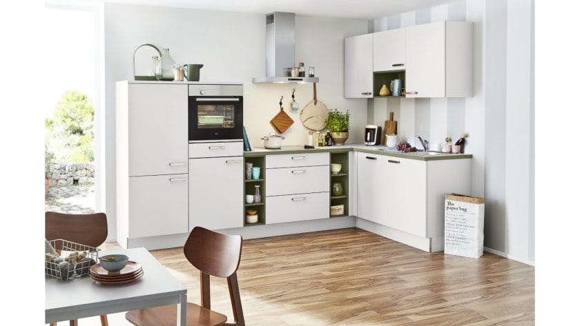 KA 40.100 Eckküche in weiß und olive - Home Company Möbel | Unterschränke