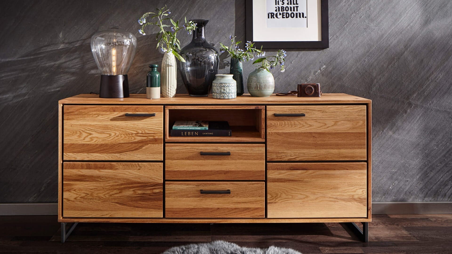 Sideboard Oakhaven in Zerreiche massiv natur geölt von Natura Home