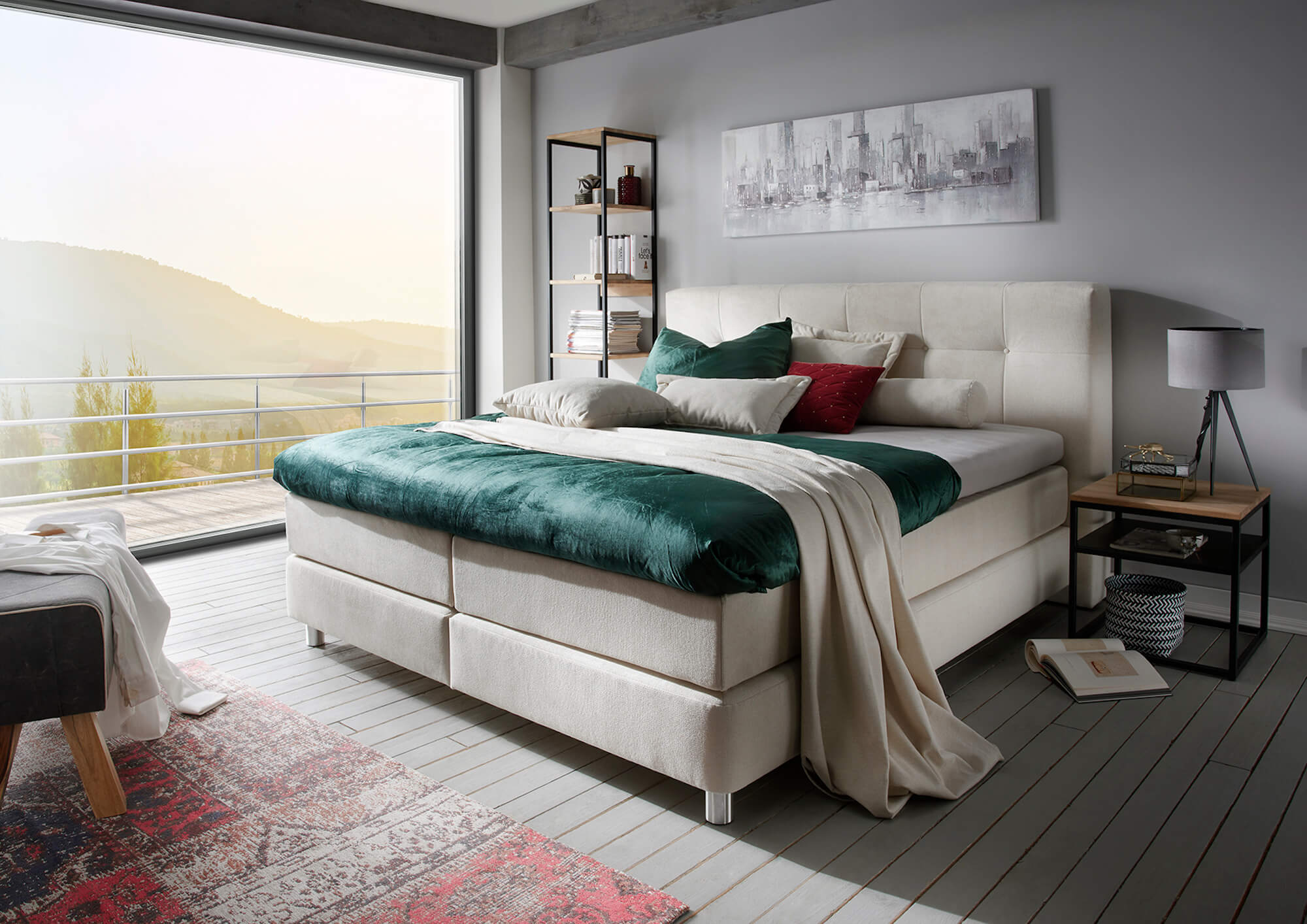 Boxspringbett Alpin von Natura Home, Variante in beige mit Steppung am Kopfteil