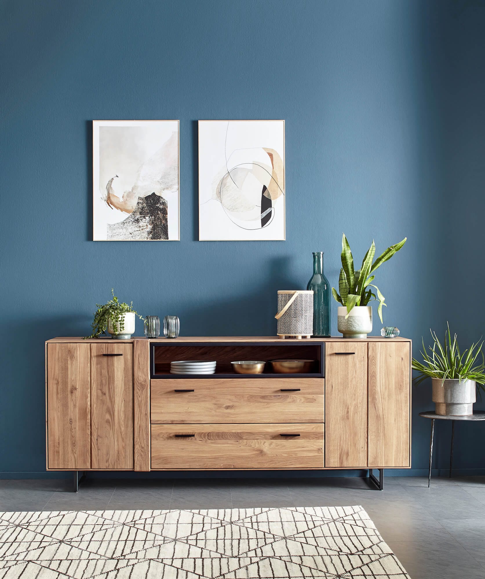 Einrichtungsbild Sideboard Blackpool aus Eiche massiv, natur geölt