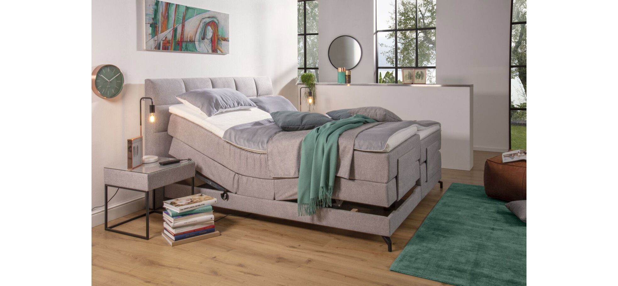 Boxspringbett in Beige mit motorischer Verstellung – Bild 2