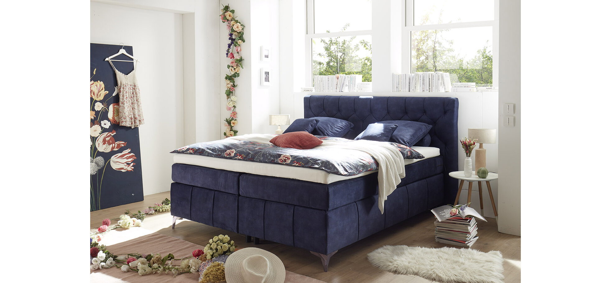 Boxspringbett- Liegefläche ca. 180x200 cm, Stoff, Dunkelblau – Bild 3