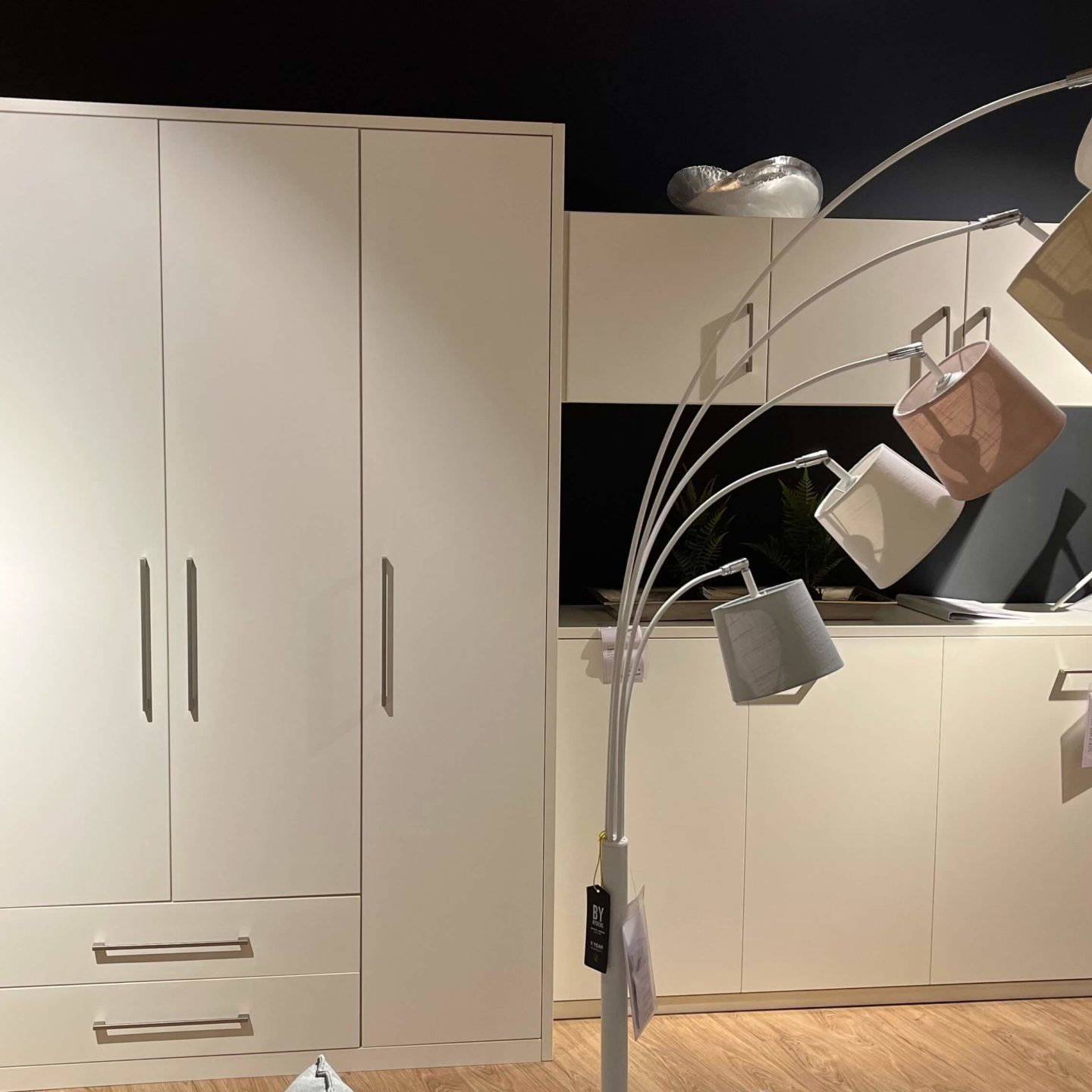 Dreht&uuml;renschrank Multiflex