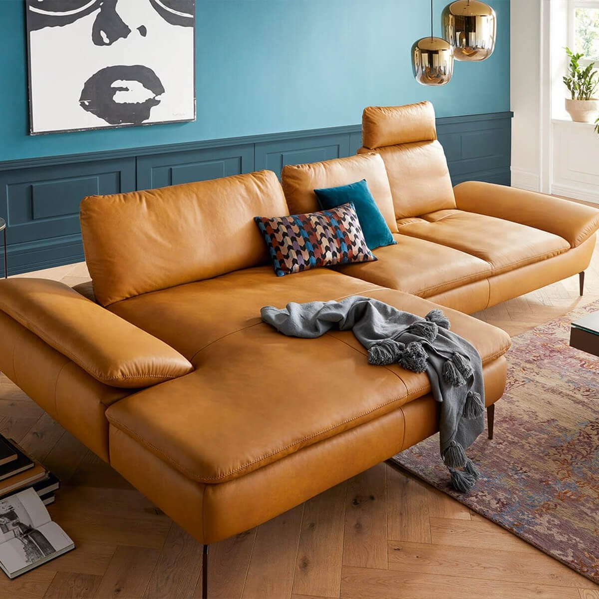 Retro Vintage, Unterschied Vintage und Retro, Retro_Couch_70erJahre_cognac, freistehendes Sofa