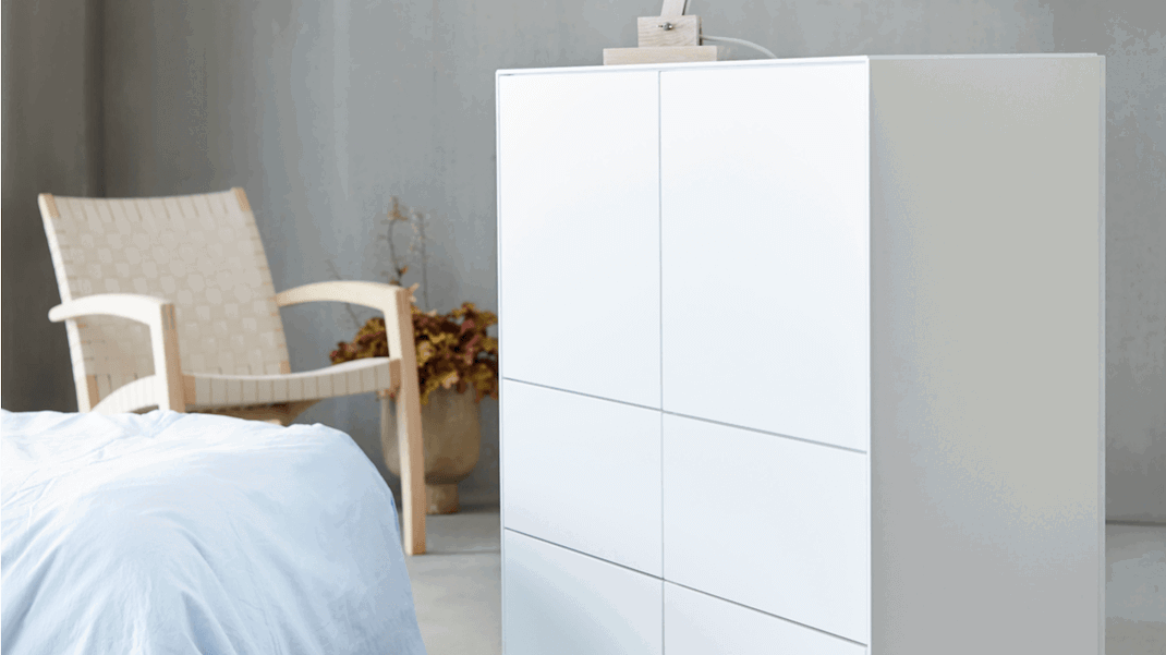 Highboard Henri - Lack weiß, auf Rollen von Raum.Freunde
