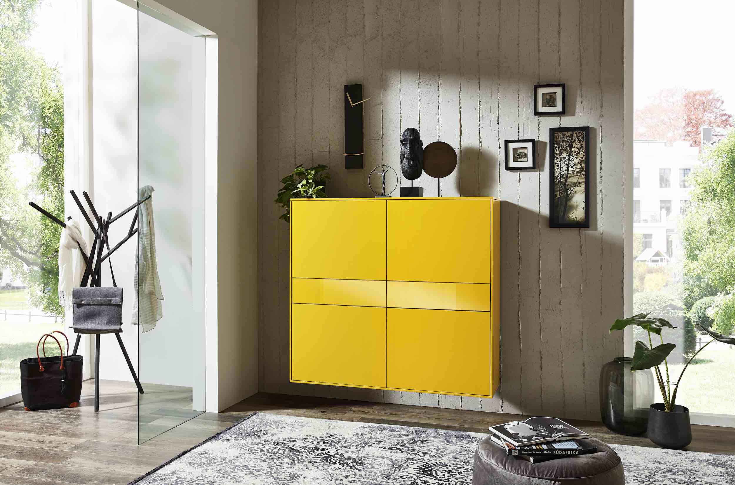 Highboard in gelb aus der Möbelserie SE 6000 von IRO