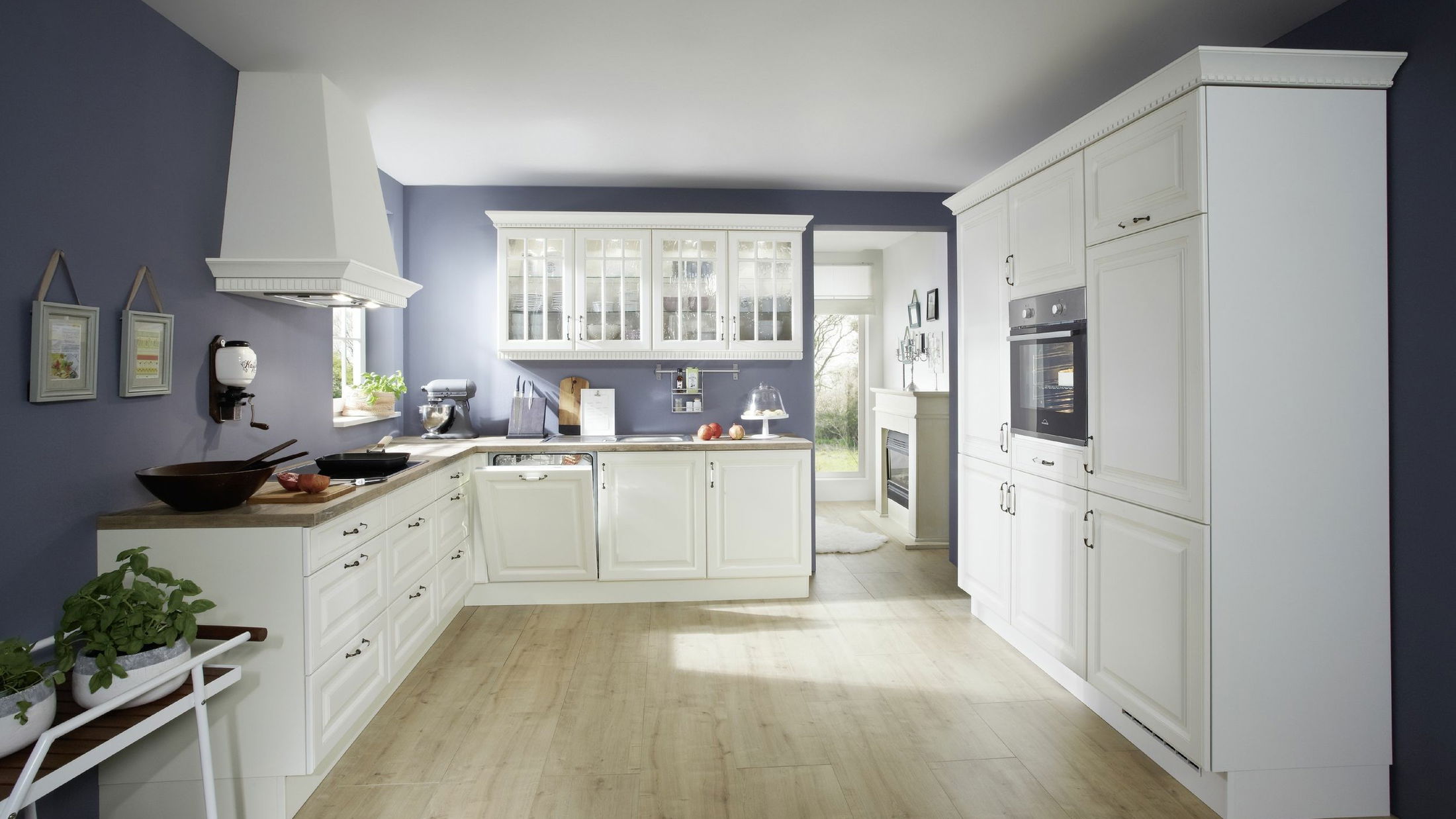 Stilvolle Landhausküchen bei Home Company – Ihr Küchentraum, image size:2200x1237