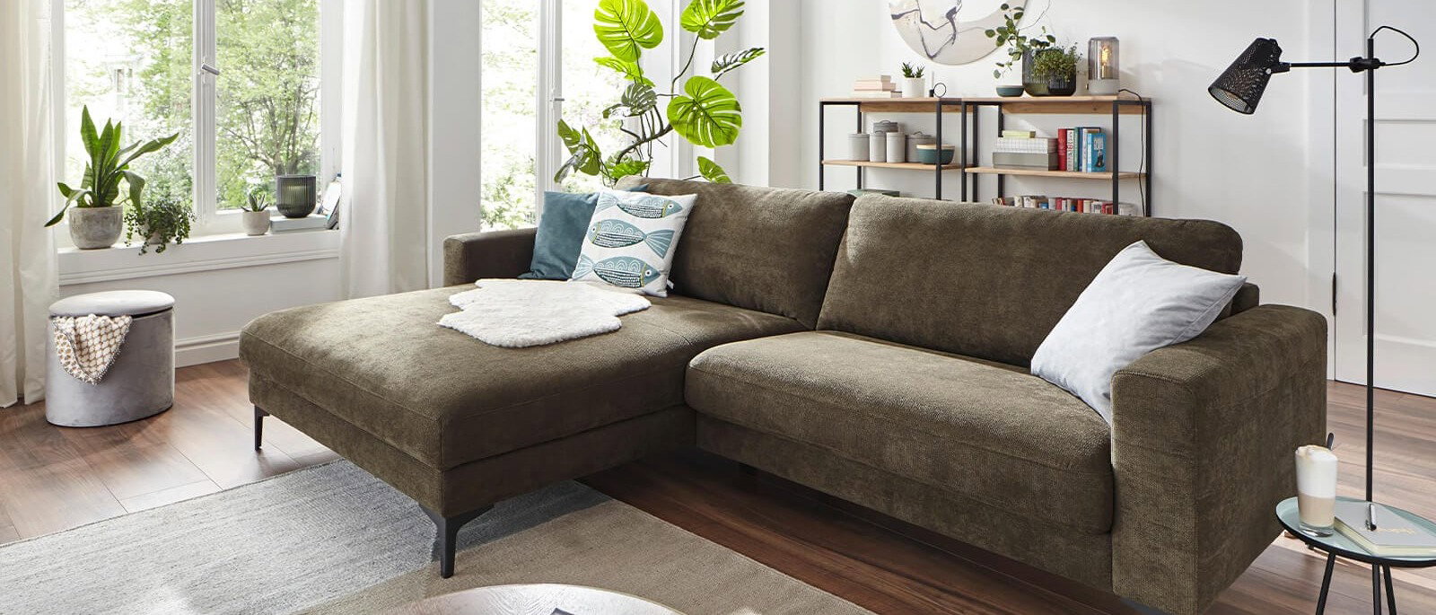 Grünes Sofa für den gemütlichen Look