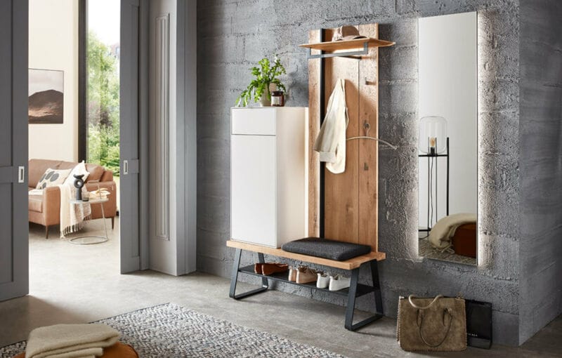 Garderobe modern, schmale Garderobe, schöne Garderobe, schöner Hauseingang, schöner Wohnungseingang
