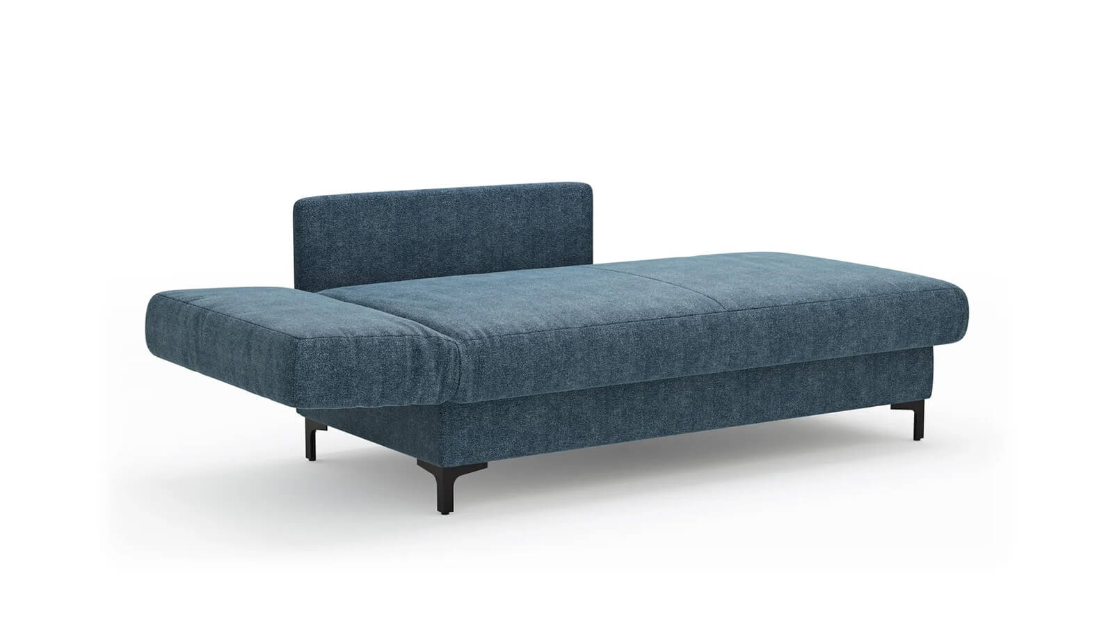 Großzügiges Schlafsofa mit Stoffbezug in verschiedenen Farben, komfortabler Sitzfläche, breiten Armlehnen, zwei Rückenkissen und schwarzen Designfüßen aus Metall