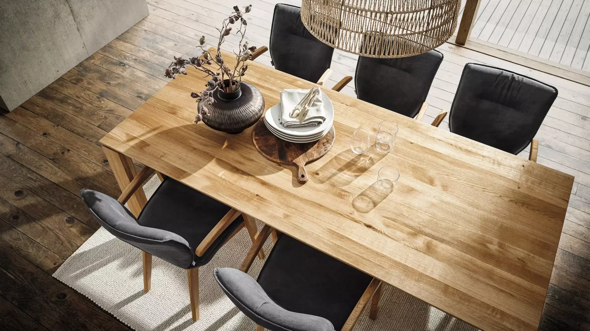 Esszimmerm&ouml;bel hochwertig als Grundlage f&uuml;rs Luxus-Esszimmer