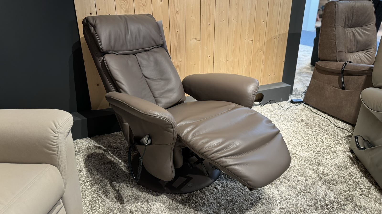 Fernsehsessel in Leder inkl. Massagefunktion – Bild 2