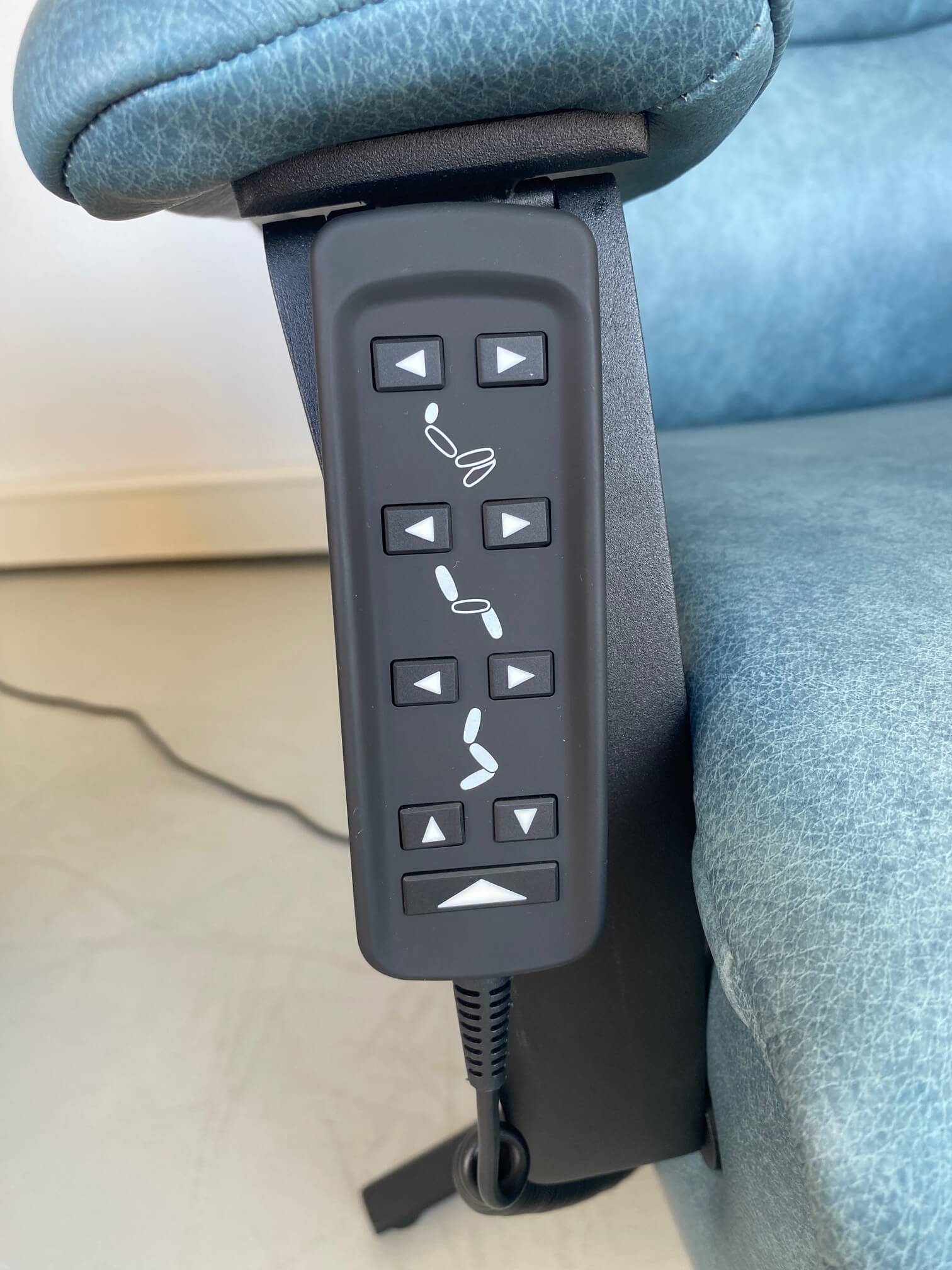 Relaxsessel 7050 mit Massage-Funktion – Bild 6