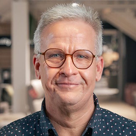 MICHAEL SCHOG