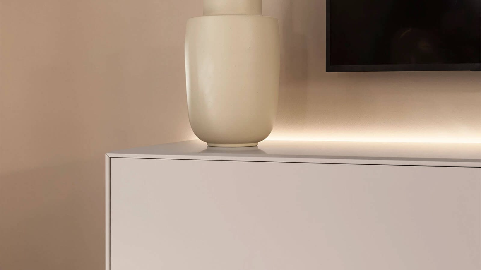 Wohnwand-Colore-145327-Contur-Einrichten-4