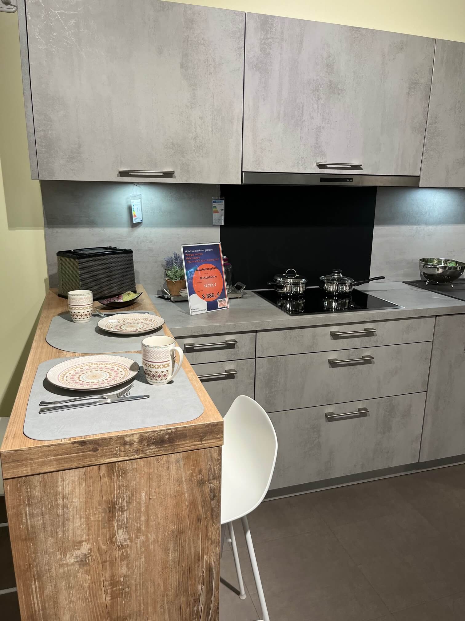 Musterküche Global Koje 606 U-Form – Bild 7