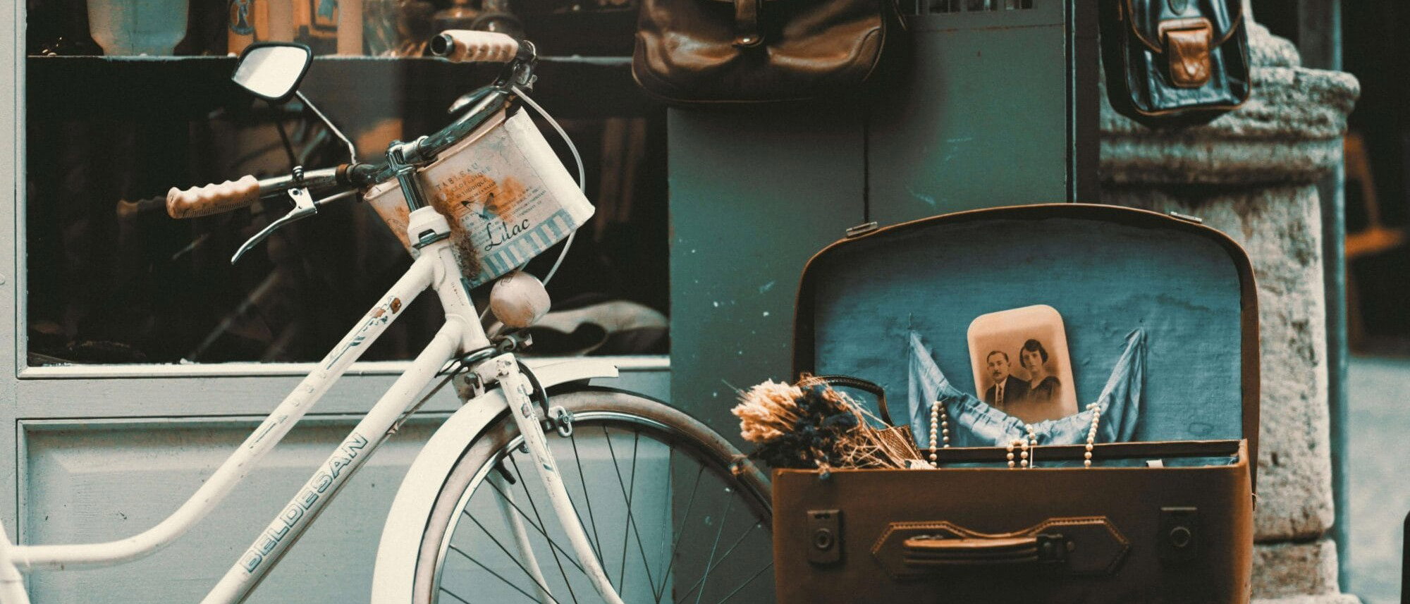 Antique Möbel mit modernen Möbeln kombinieren – voll im Trend
