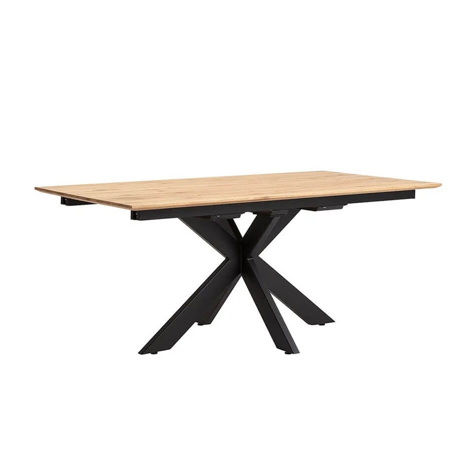 Beispiel für einen rechteckigen Tisch für längiche Esszimmer