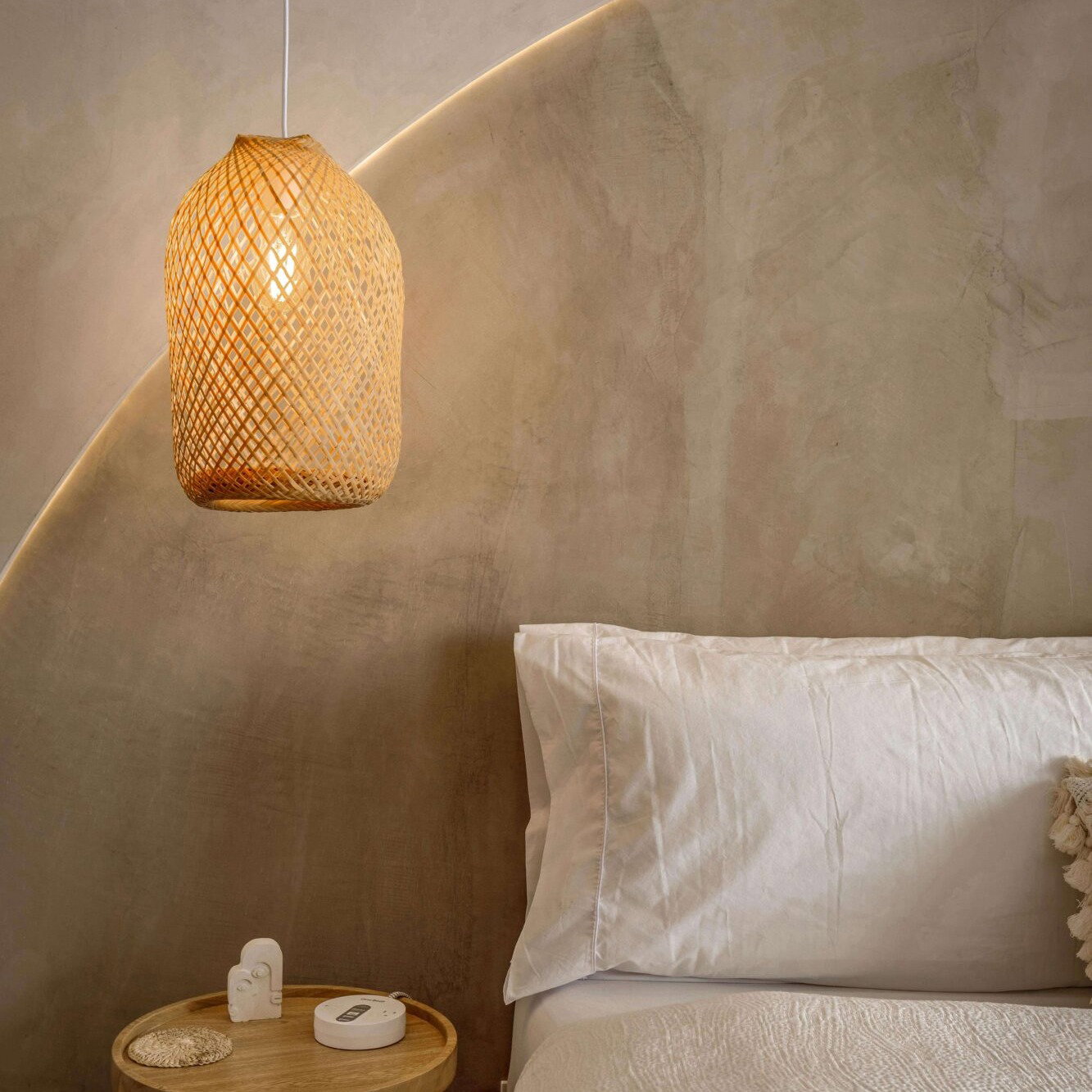 Ein luxeri&ouml;ses Schlafzimmer durch gezielte Dekoration