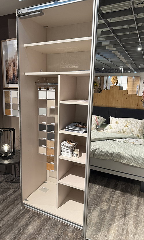 Kleiderschrank Armadio – Bild 3