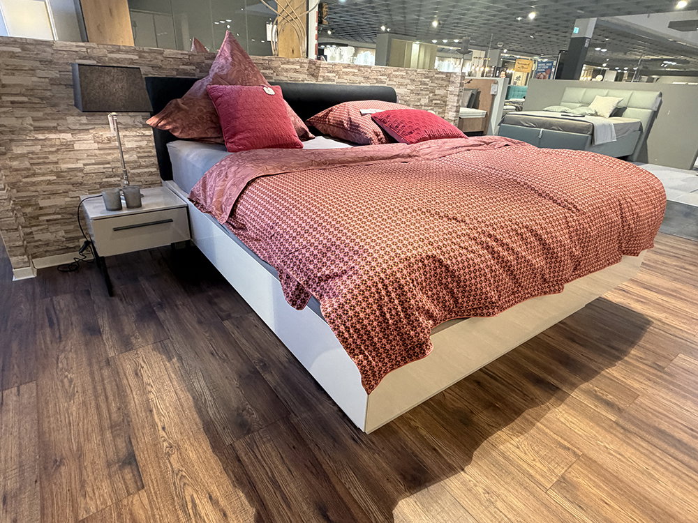 Bett maXX.700