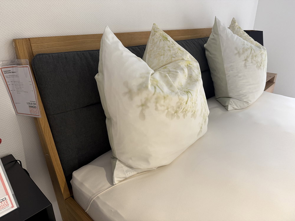 Bett Demare – Bild 3