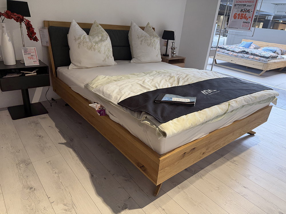 Bett Demare – Bild 2